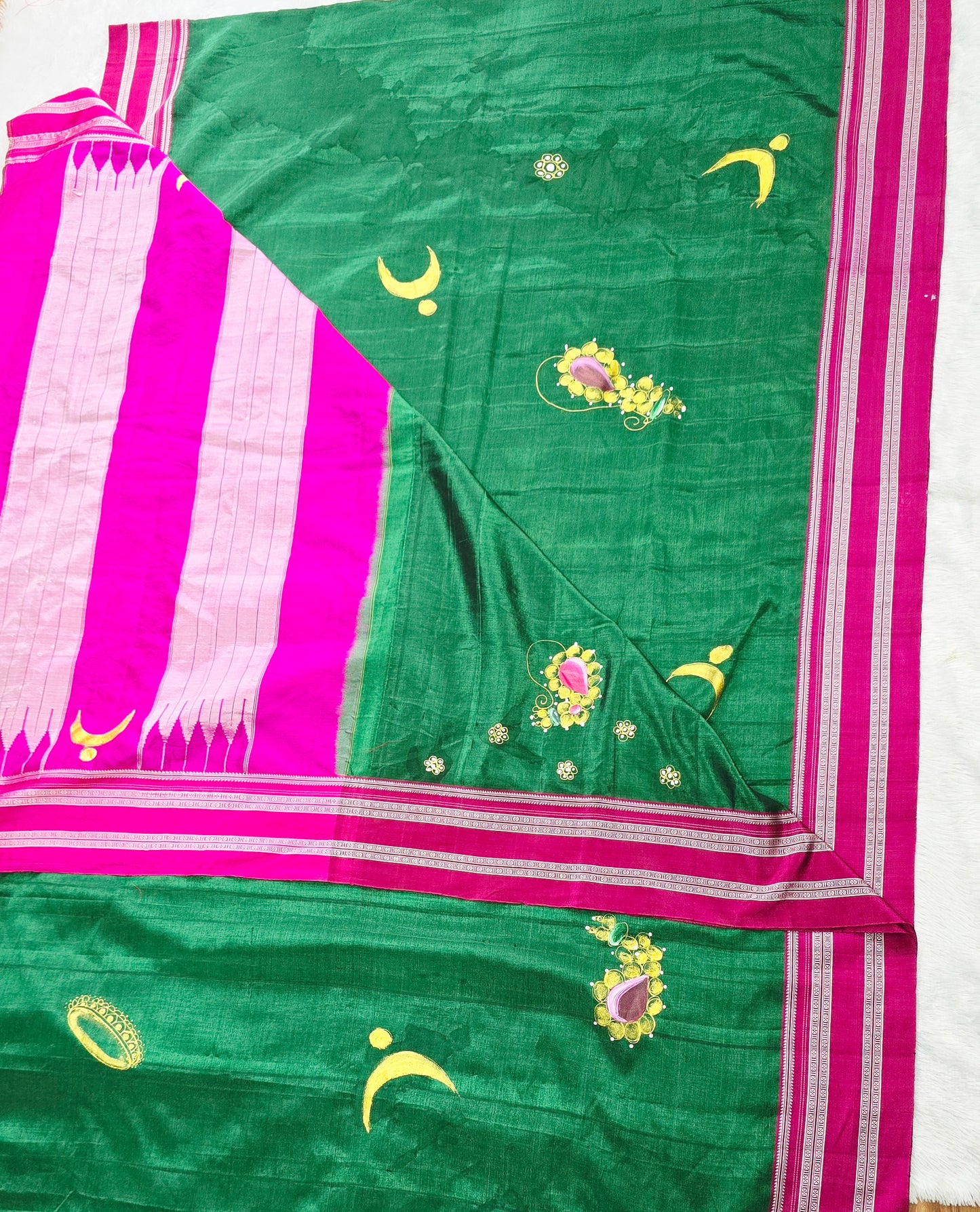 Exclusive hand-painted Handloom Irkal Saree